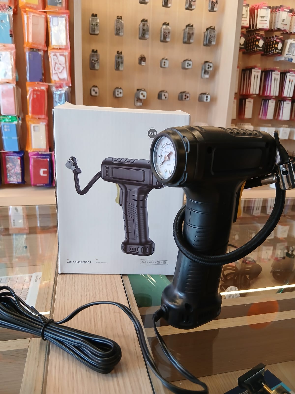 Compresor de Aire Portátil – Inflador Eléctrico Multiuso