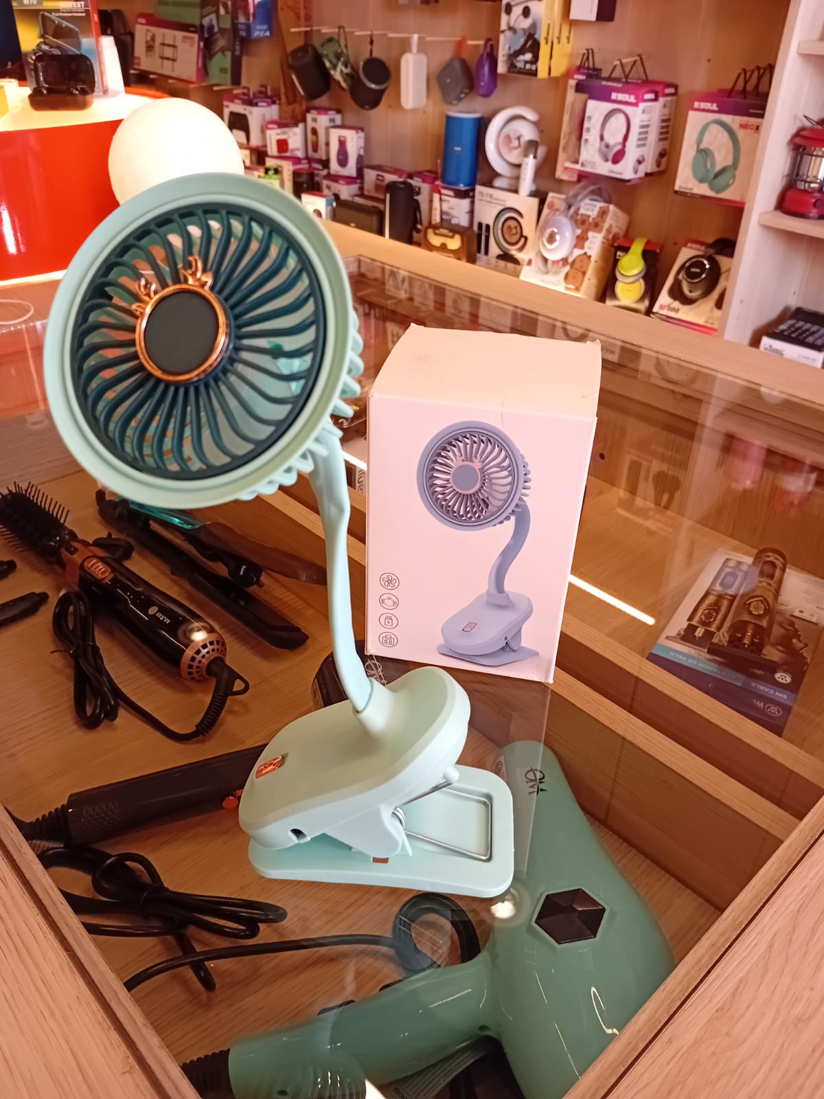 Mini Ventilador con Clip – Cuello Flexible 360°